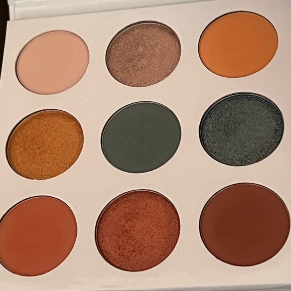 Kylie Cosmetics Blue Honey Palette - Picture 5 of 8